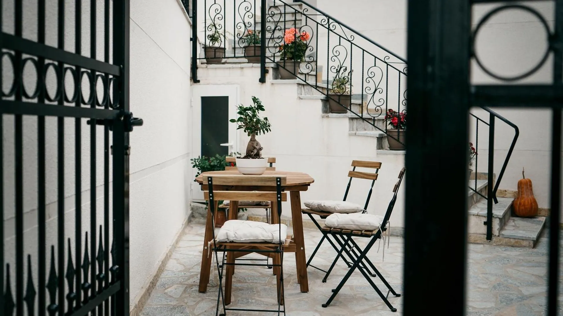 Sino Boutique Hotel Αργυρόκαστρο